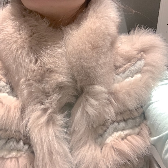 Real Pink Fur Vest - Picture 7 of 9